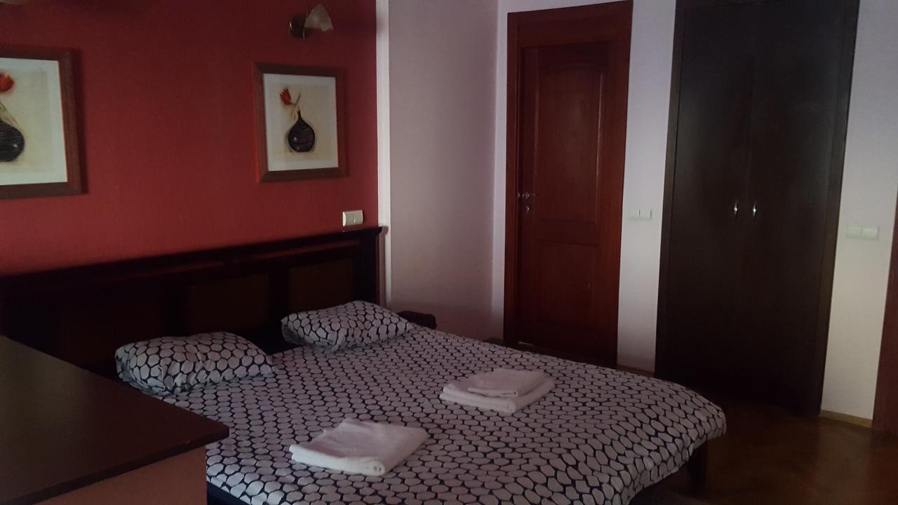 Hospitality Centrum - Magheru Bukarest Exteriör bild